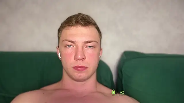 Chatroom XXX en direct de iron__chap