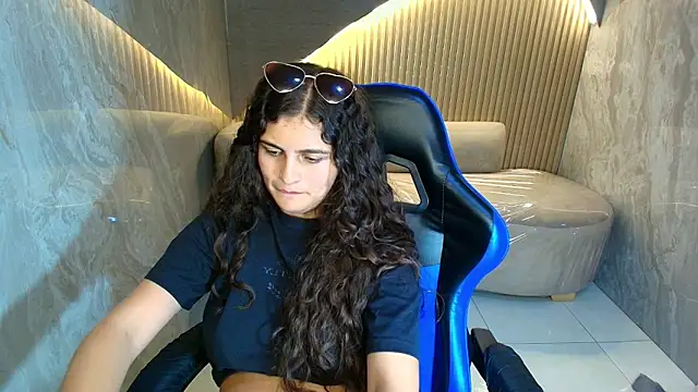 dany_r_n Live XXX chat