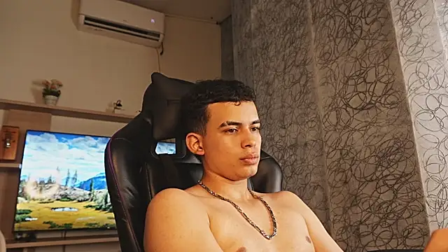 DrakoStone Live XXX-chat