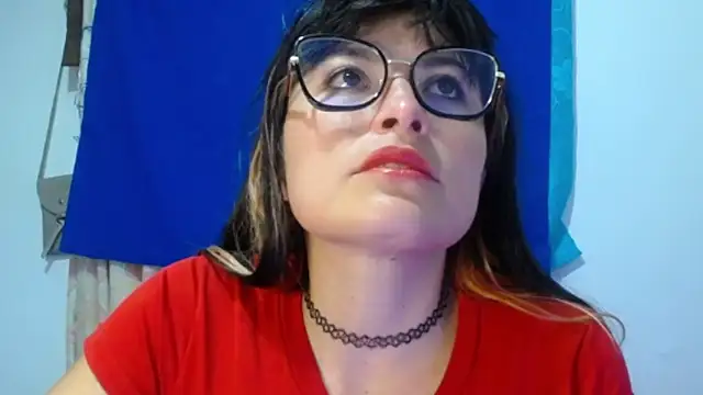 Alexandrasaenz's Live XXX Chat