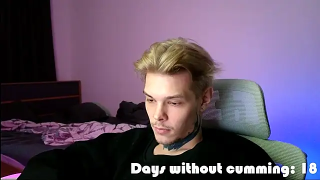 XXX chat uživo modela DENIS_HERE