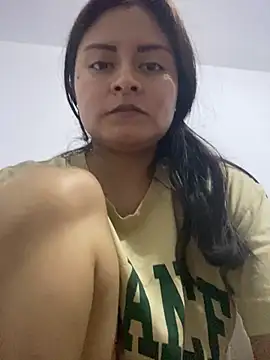 XXX chat uživo modela Debora9703