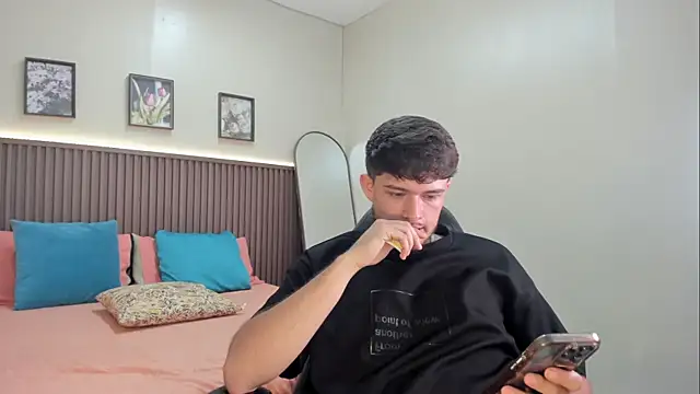 Joan_Blake Show Webcam