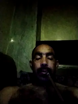 salimbasha Show in webcam