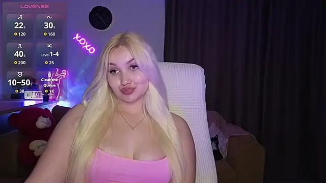 adrelaxina's Live XXX Chat