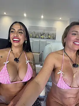 alina_cruz Show in webcam