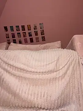 Rinamay_ Show Webcam