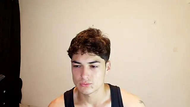 Chat XXX ao vivo de jimmy_class