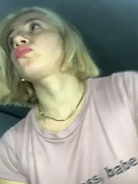 noah_ec's Webcam Show