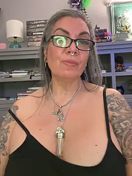 dieseldame1313's Live XXX Chat