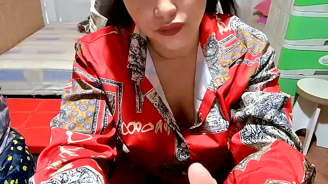 Filipina_Desire: διαδικτυα κό σόου στην κάμερα