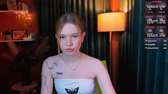 eva_drive Adlı Modelin Canlı XXX Sohbeti