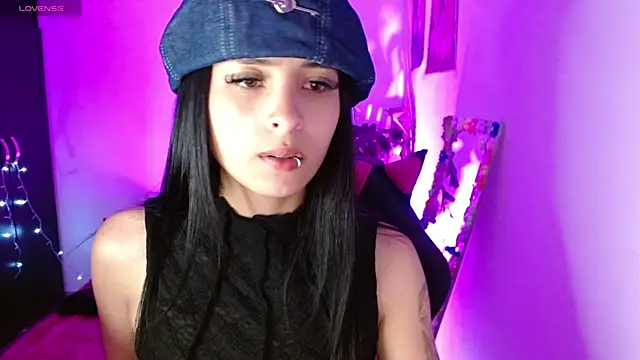 Kind_Scarlett Chat XXX in diretta