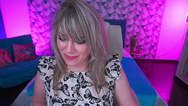 CandyLadyyy webkamerás műsora
