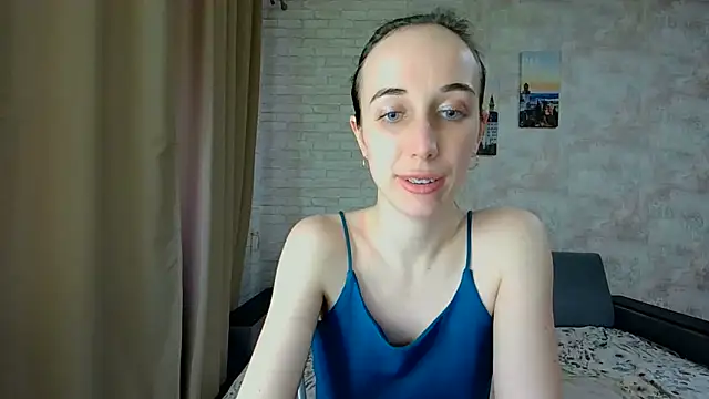 Anika_bloom Adlı Modelin Canlı XXX Sohbeti