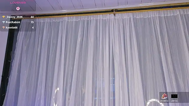 Chat +18 de Victoria_J ao vivo