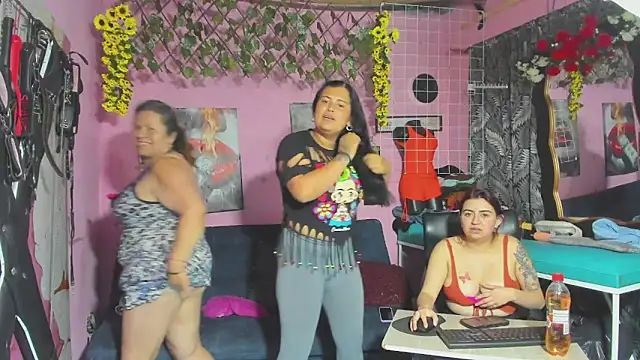 Chat XXX en directo de lesbiancuple