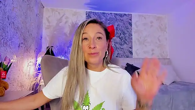 Liannaa_ Adlı Modelin Canlı XXX Sohbeti