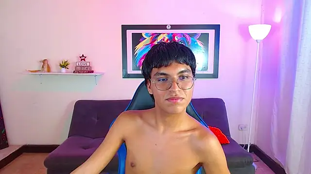 XXX chat uživo modela Maecum18