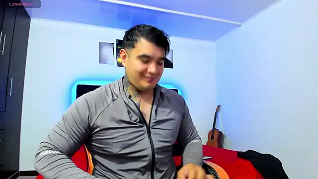 Pertunjukan Kamera Web thiago__cp01