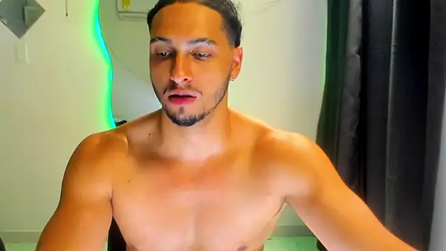 Chat XXX en directo de Kris_Khalifa69