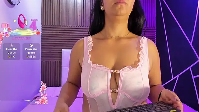 shaden_'s Live XXX Chat