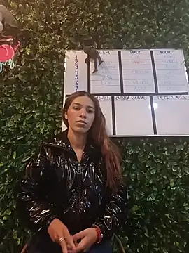ValerieWoodsl Show Webcam