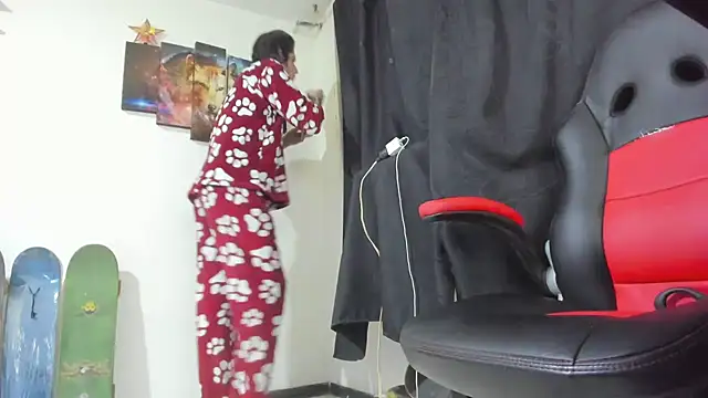 Jeff_Walton@xh Show in webcam