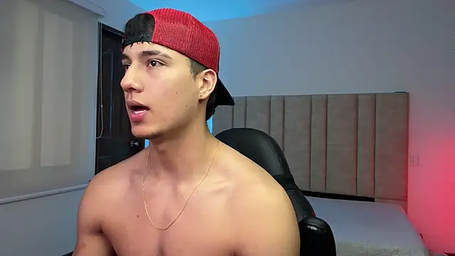 CHRIS_MORGAN1 Show Webcam