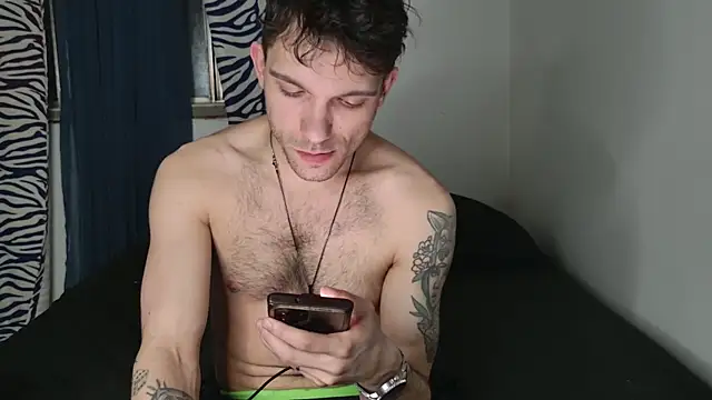 Chat XXX ao vivo de JackDesFeux