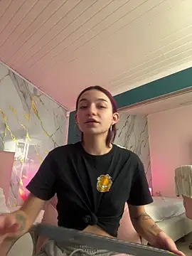 Red_kytty6 Adlı Modelin Canlı XXX Sohbeti