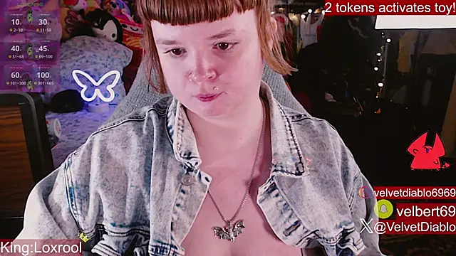 VelvetDiablo 라이브 XXX 채팅
