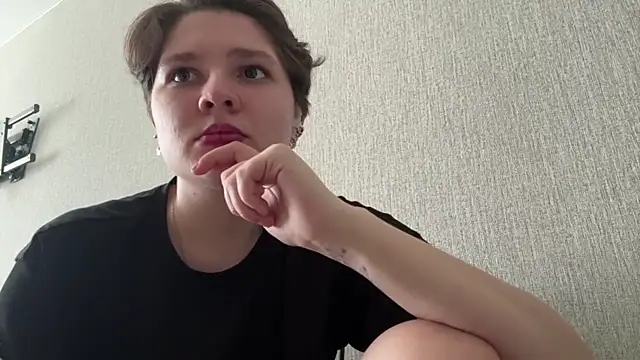 Emmiebutwihu: απευθείας συνομιλία ΧΧΧ