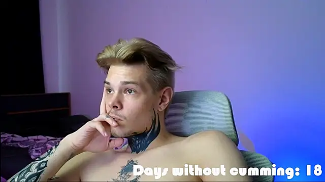 DENIS_HERE: онлайн-секс-чат