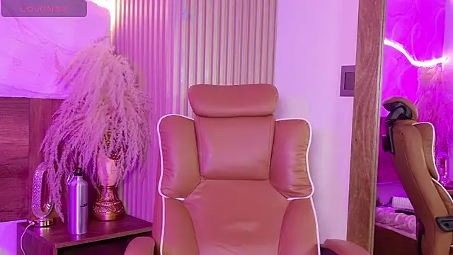emma_dragon Webcam show