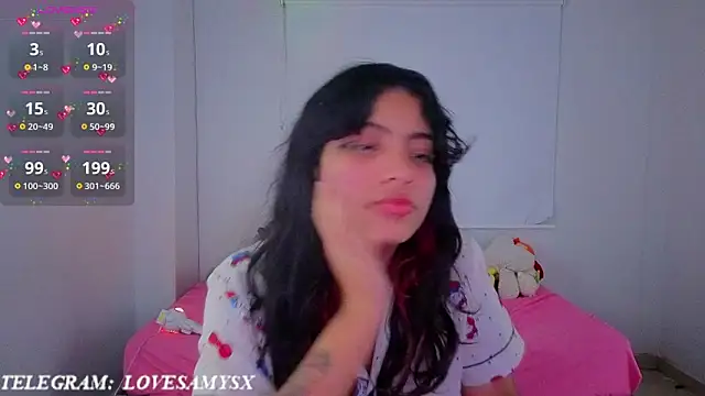 Chat +18 de Lovelyamyy ao vivo