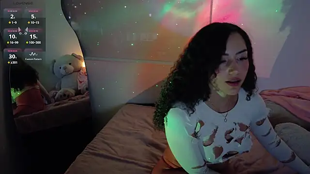 Lia_Tinez's Live XXX Chat
