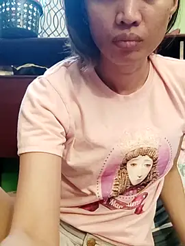 QueenSoreal webcam show