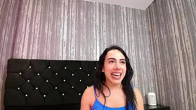 Czat XXX na żywo – Alicee_Moonn