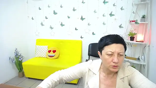 EmilyL0ve 라이브 XXX 채팅