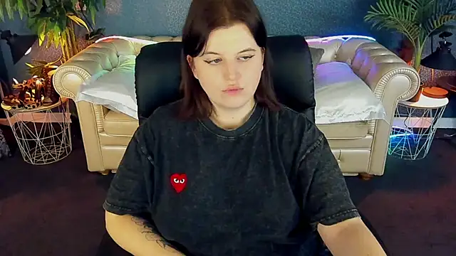 Czat XXX na żywo – KristiFoxy
