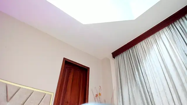 SeleneLujan লাইভ XXX চ্যাট