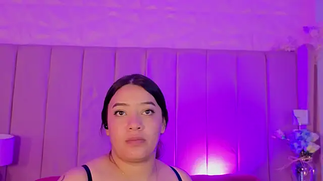 Chatroom XXX en direct de MollyBigBoobs12