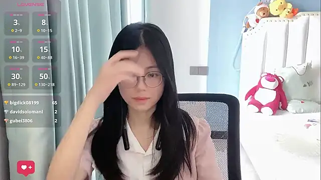 Luna-666 网络视讯表演