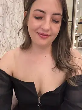 AnnaBri Chat XXX in diretta