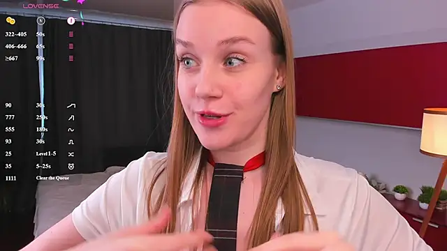 OdellaFrake's Live XXX Chat