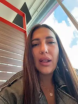 AleksandraRich Adlı Modelin Web Kamerası Şovu