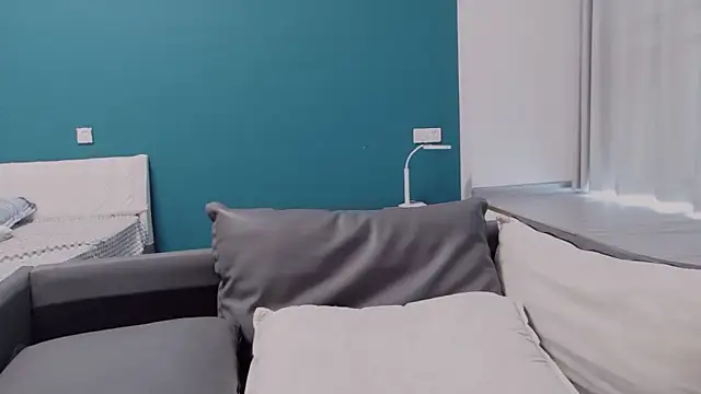 XXX chat uživo modela ZHJKS9988