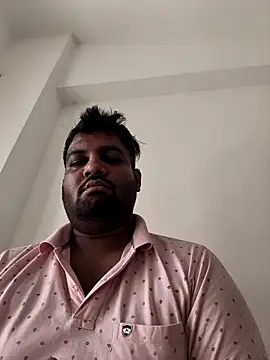 Chatroom XXX en direct de vinay_smalldick
