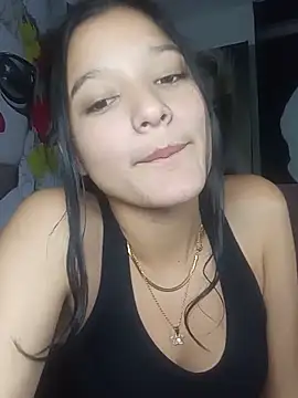 XXX chat uživo modela Sweet_Innocence_